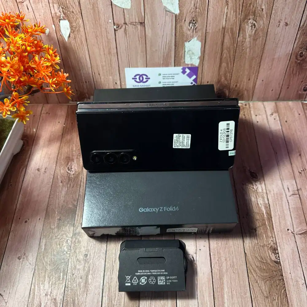 samsung galaxy z fold 4 12/512gb sein fullset