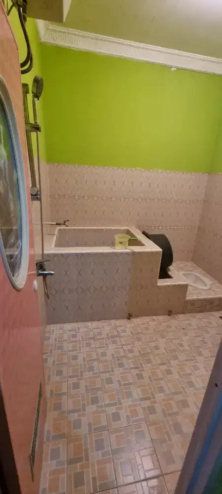 Siap Huni untuk pengantin br maupun sdh berkeluarga.Rumah Beserta isi.