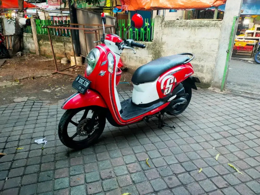 Scoopy ESP 110cc Pajak Hidup Tahun 2016