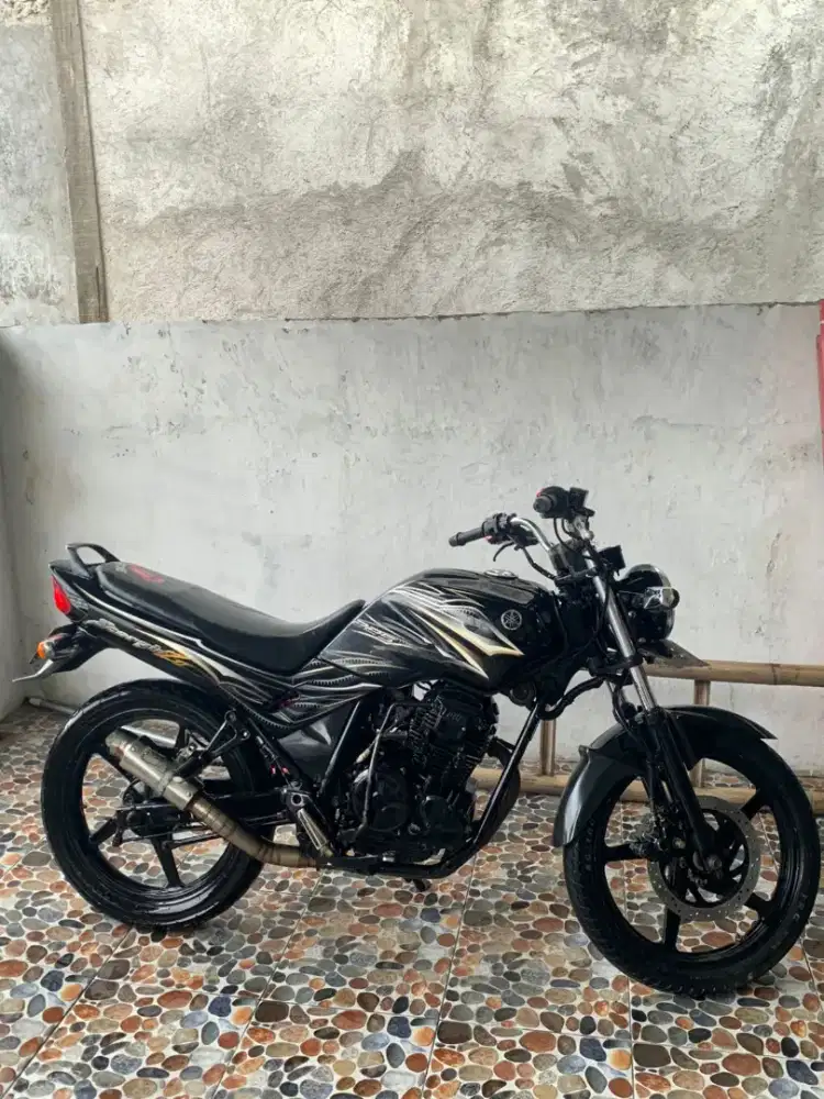 Scorpio 225cc 2009