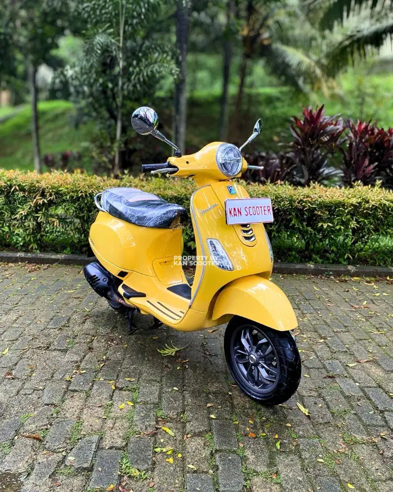 JUAL MURAH VESPA LX 125 iGET FACELIFT 2022 MULUS