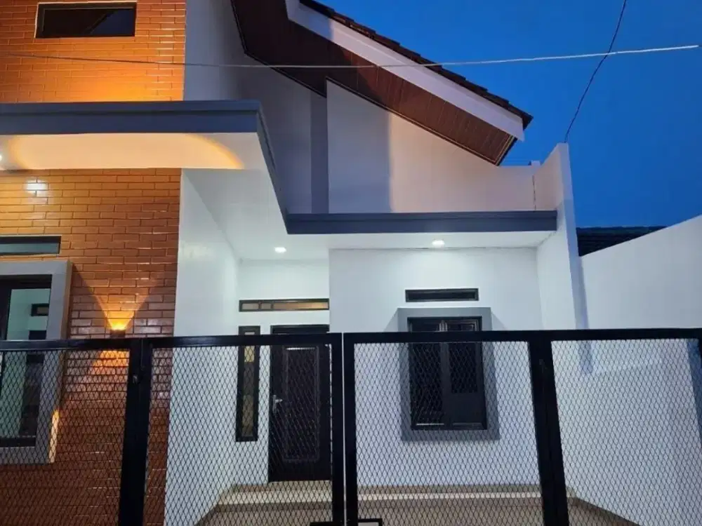 Rumah SHM Strategis 2 km Lokasi Irigasi Danita, Kota Bekasi.