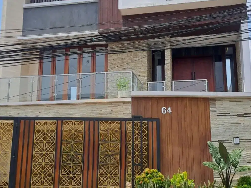 RUMAH MEWAH DI JAGAKARSA JAKARTA SELATAN DENGAN MATERIAL PREMIUM