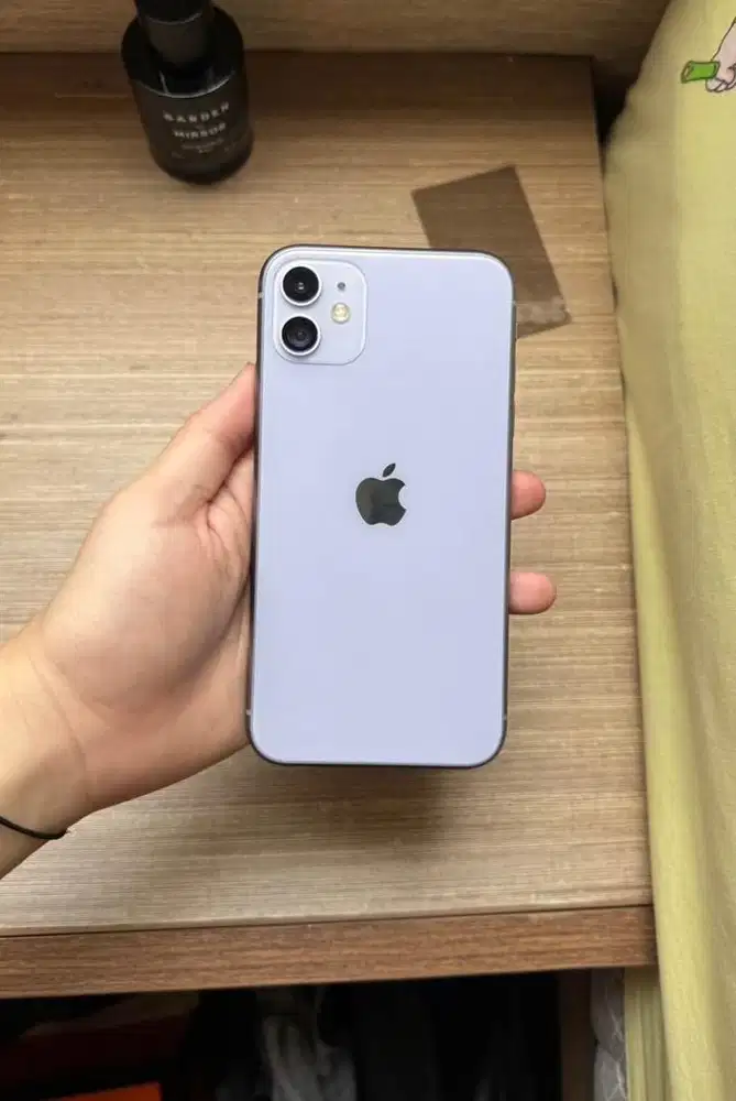 Dijual iPhone 11 128gb all operator mulus