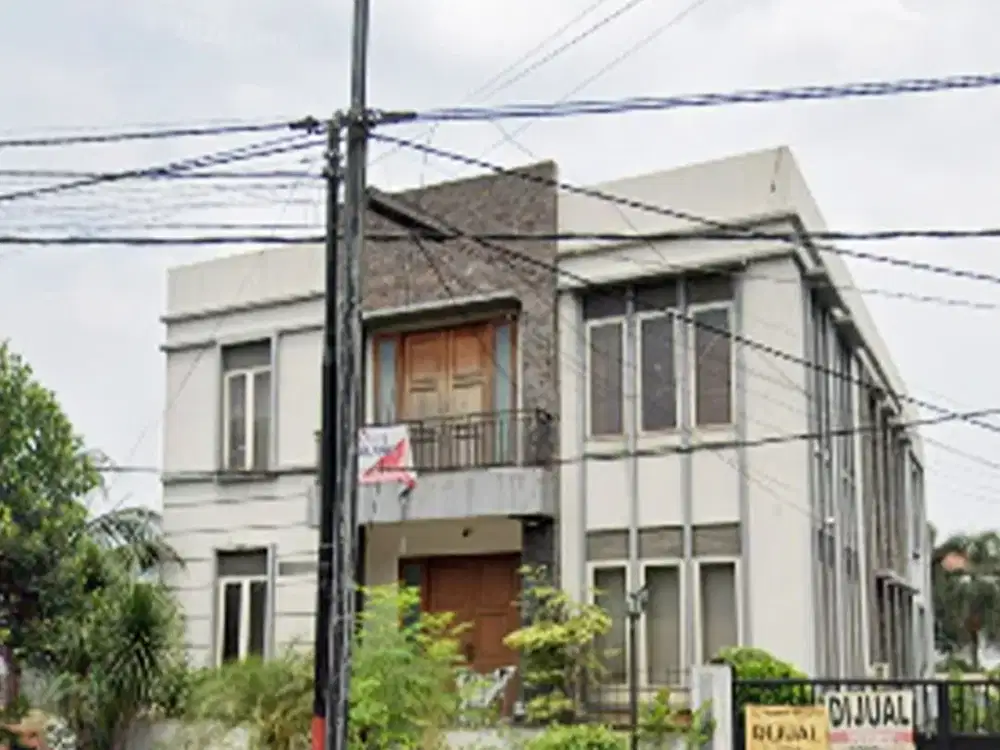 Gedung 3 Lantai Pinggir Jl. Lingkar Timur Duren Sawit, Jakarta Timur