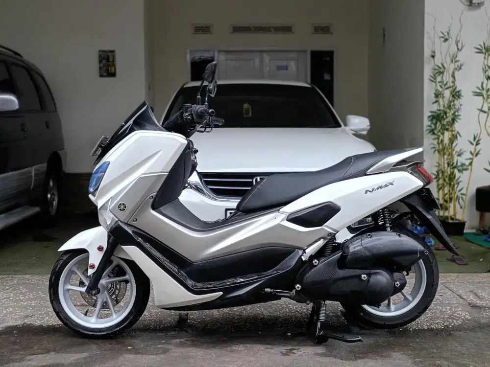 Nmax tahun 2015 murah/tt boleh gan cash lebih bagus