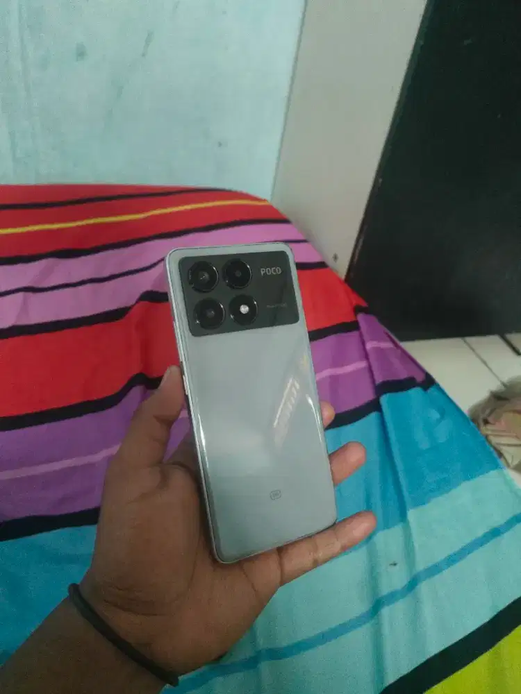 Poco X6Pro 5G Ram 12/512 Kelengkapan Hp cas
