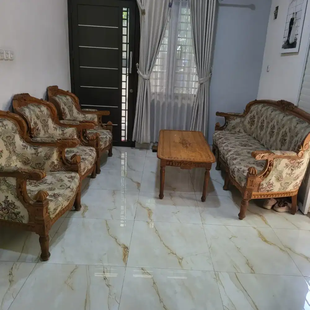 Kursi kayu jati sepaket dengan meja