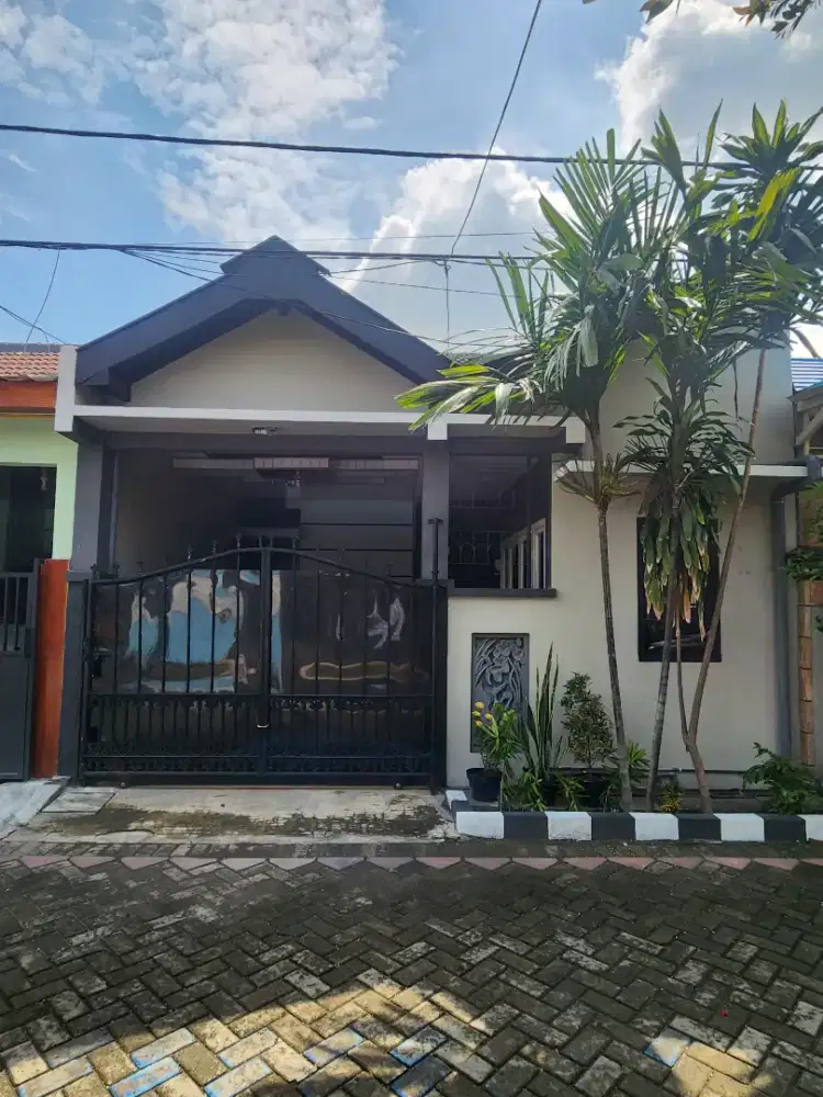Disewakan Rumah Baru di Renovasi