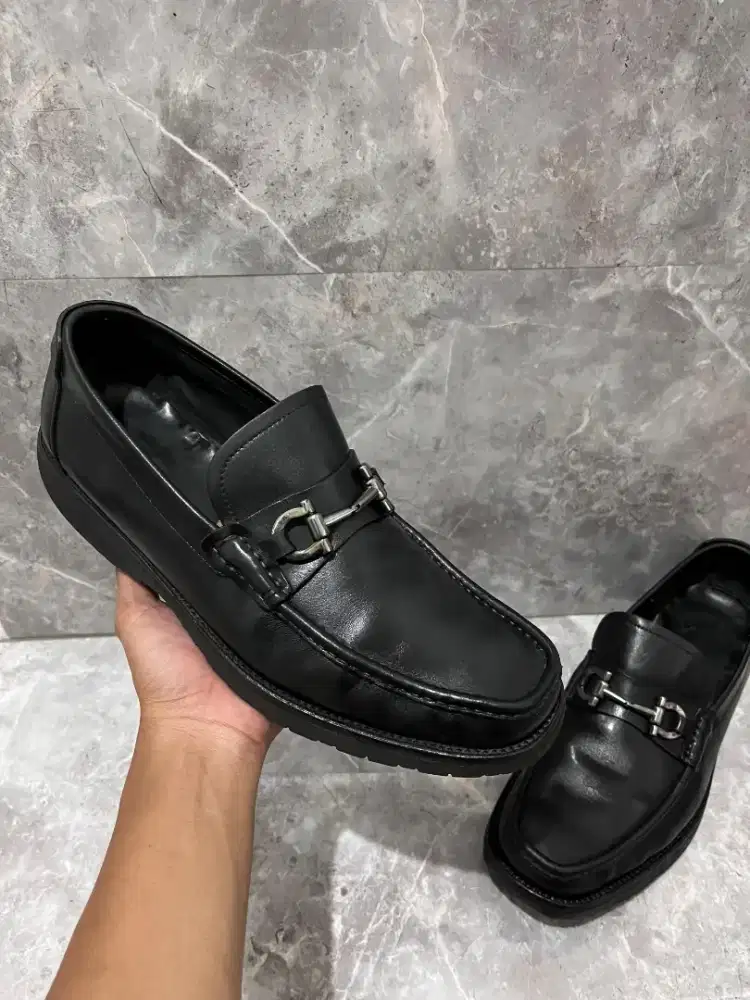 Sepatu Ferragamo Original formal loafer second guccciballylouisvuitton