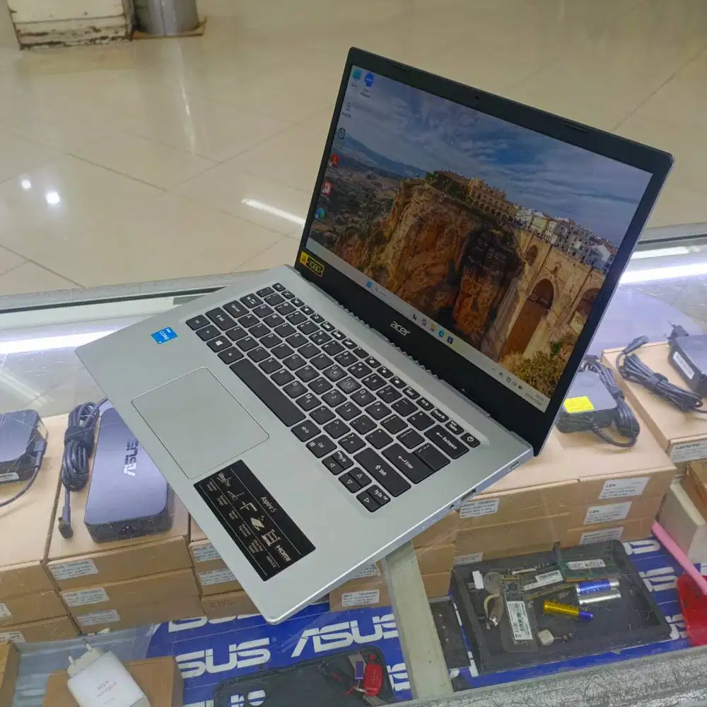 laptop acer aspire 5 intel core i3 gen 11 ram 4gb ddr4 ssd 256gb