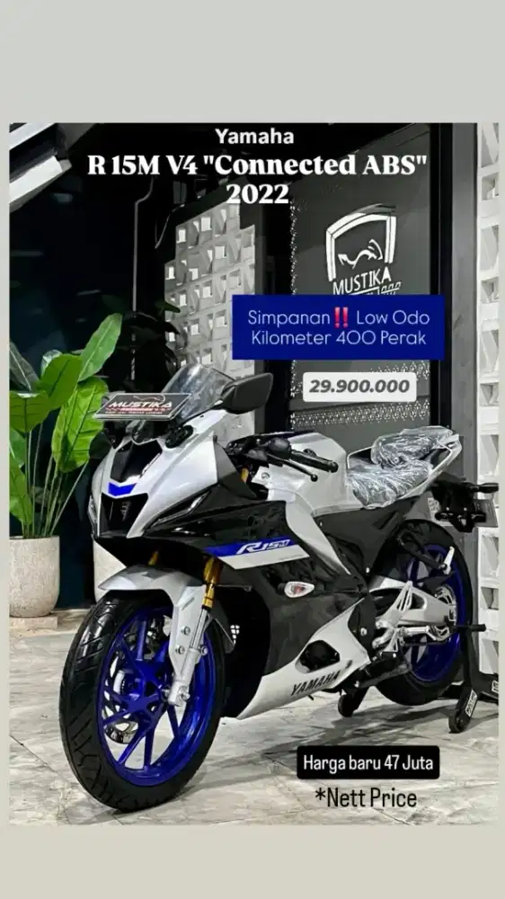 Yamaha r15 M v4 connected