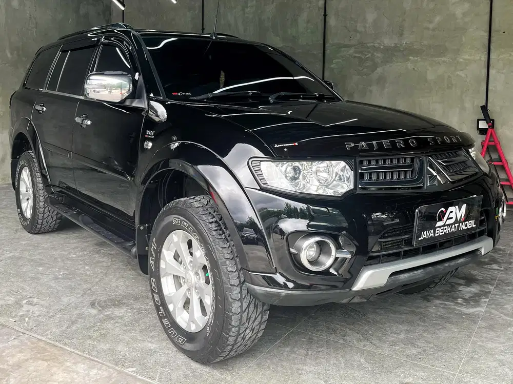Mitsubishi PAJERO SPORT DAKAR 4x2 AT 2015 Diesel