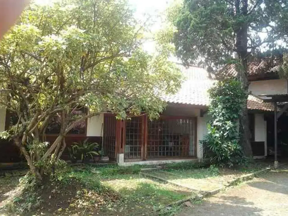 Rumah siap huni di Tubagus Ismail, kota Bandung