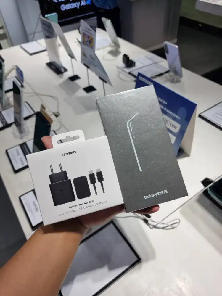 SAMSUNG GALAXY S25FE 8/512 SPESIAL PROMO MURAH BERGARANSI RESMI SEIN