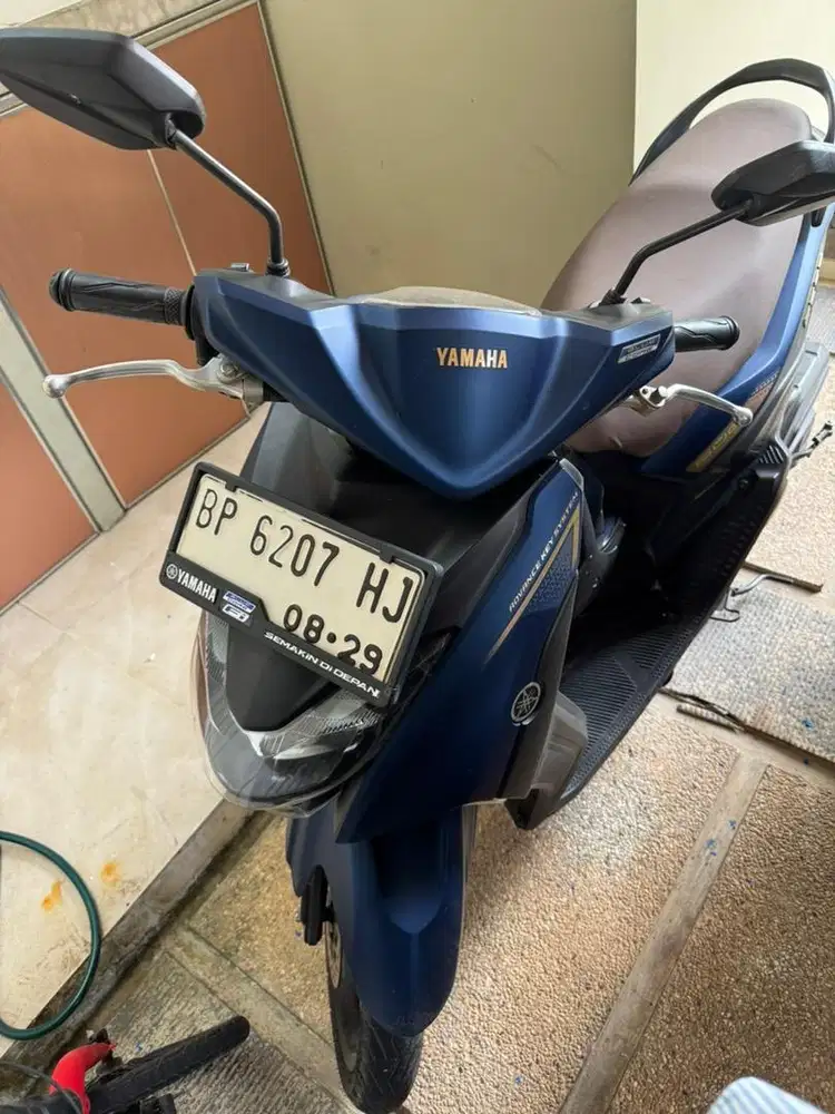 Yamaha gear dijual sepeda motor biru