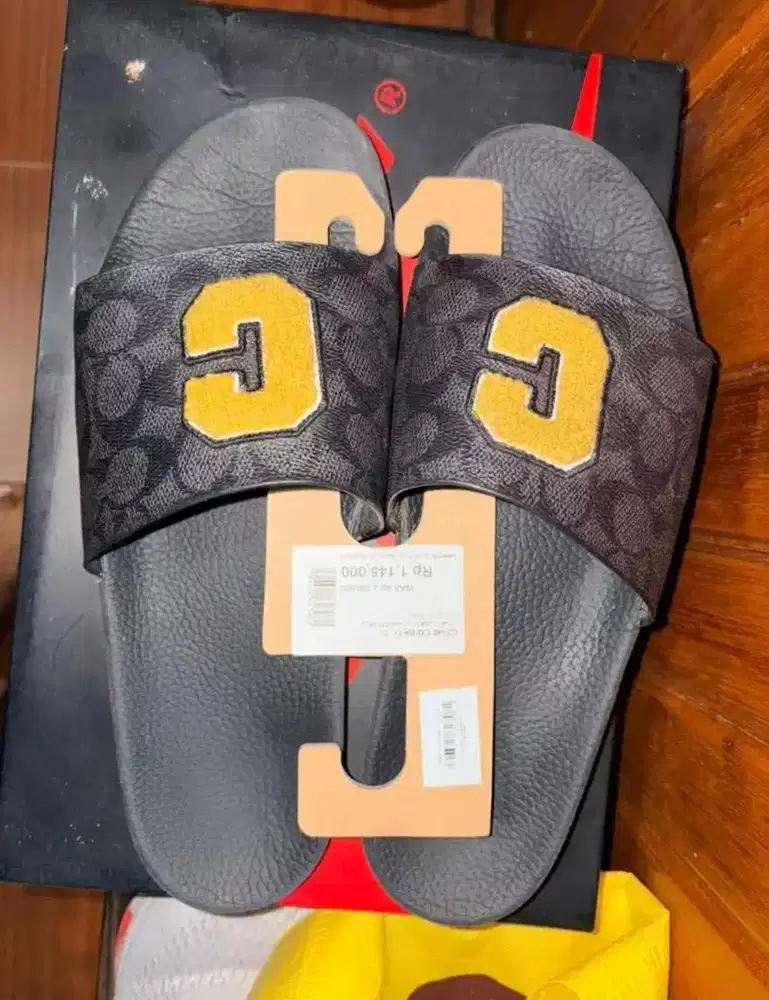 Sendal coach original