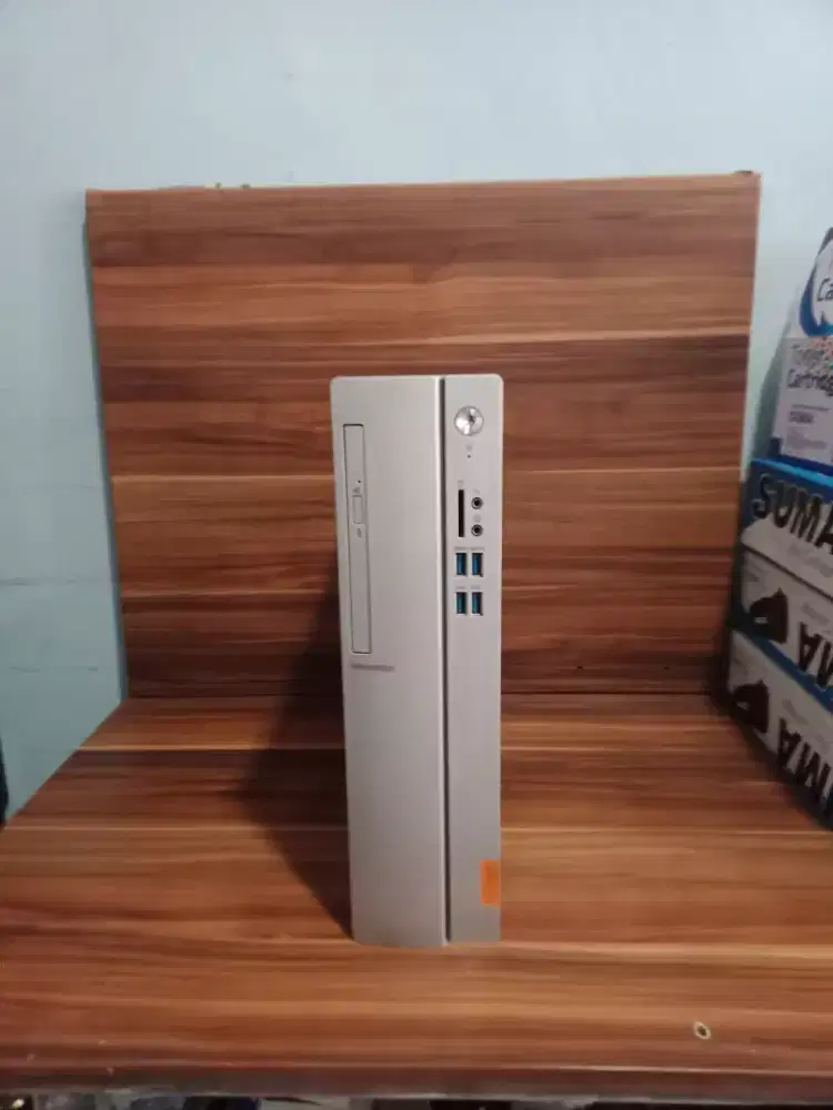 PC Lenovo I3 Gen 7, Ram 4 GB, HDD 500, NORMAL SIAPA PAKAI