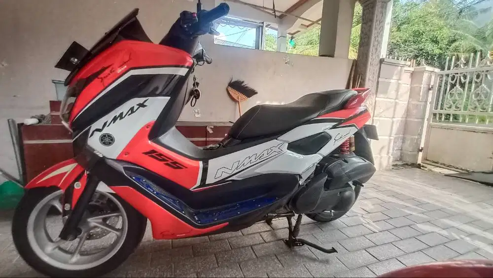 Bismillah, barang kali ada yang minat   Nmax old 2017. white, 155 CC