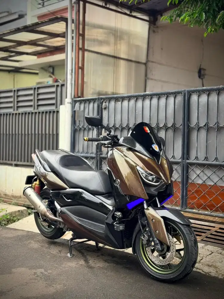 Yamaha XMAX 250cc NIK 2017 Warna Coklat Bunglon
