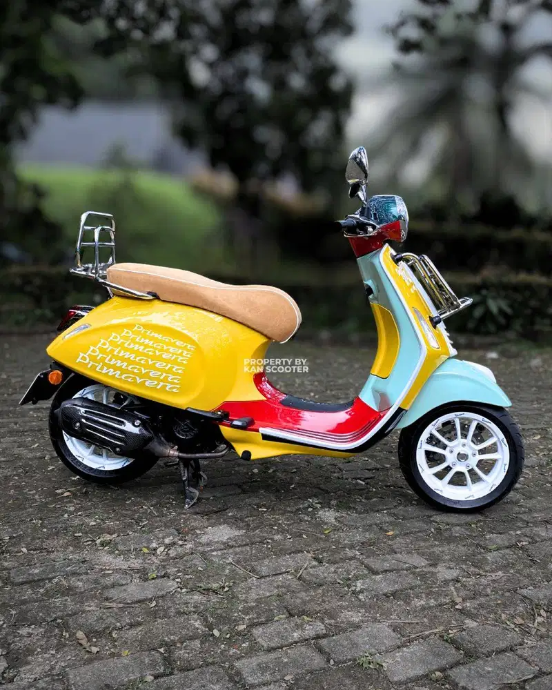 VESPA PRIMAVERA 150 IGET ABS FACELIFT 2021 BERGARANSI