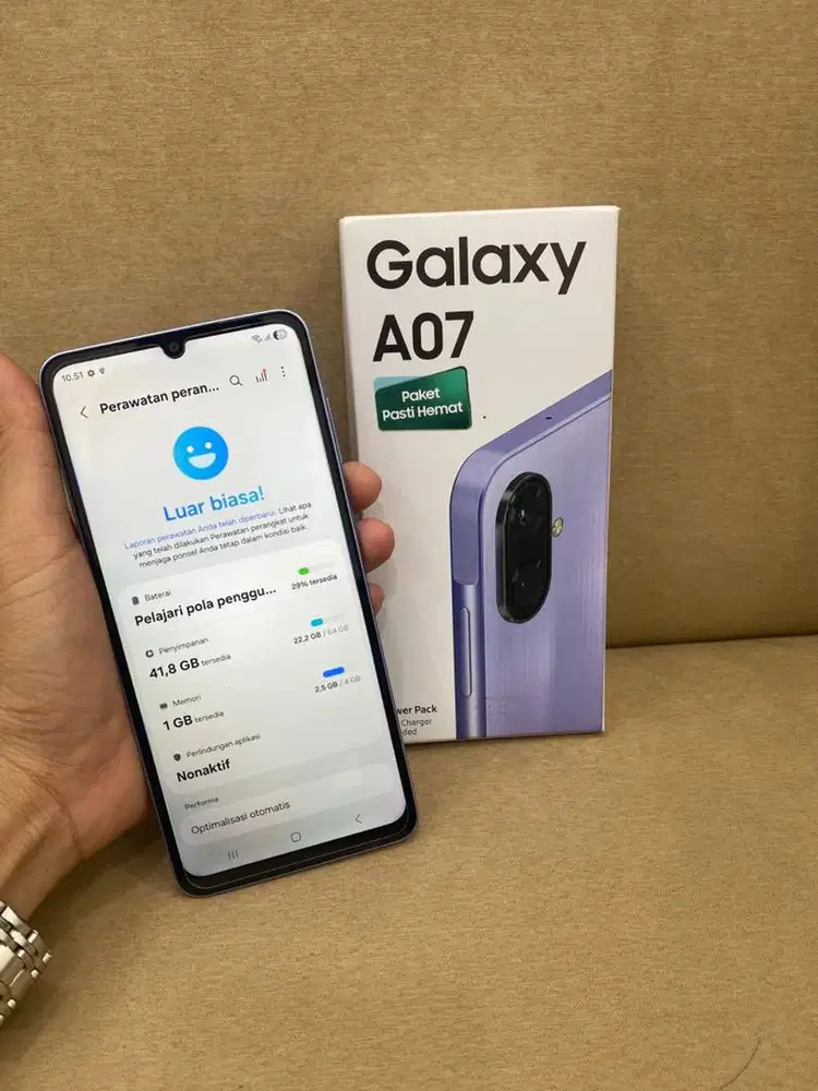 Samsung a07 4/64 like new