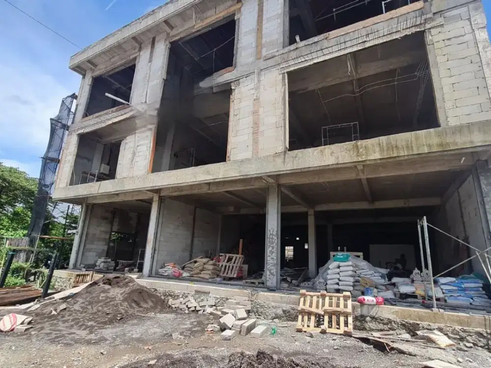 Ruko Baru dan Bagus 3 Lantai Disewakan, di Denpasar Barat Area