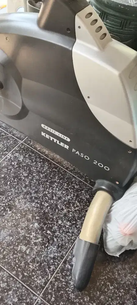 Sepeda Statis Kettler Paso 200