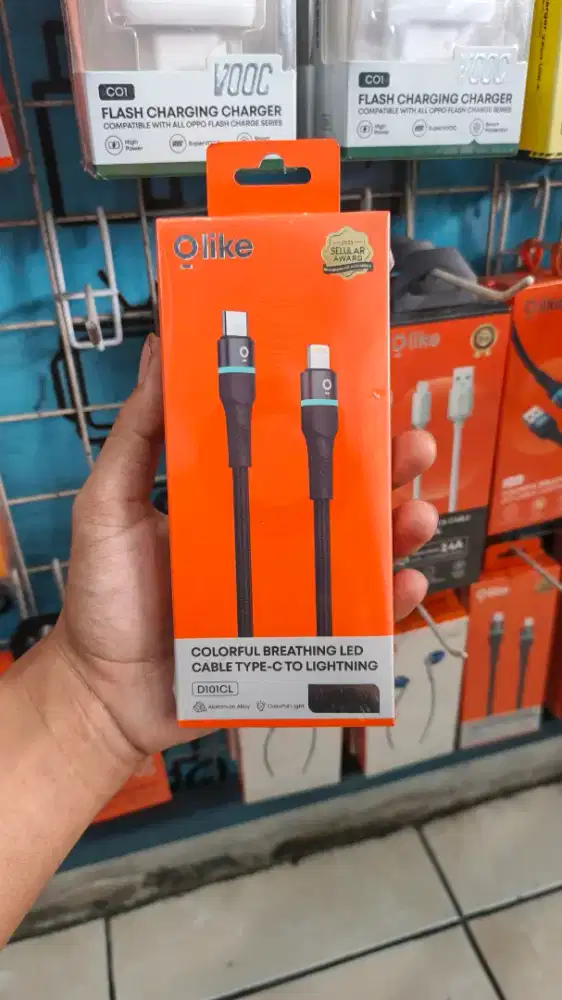 KABEL DATA TYPE C TO LIGHTNING 27W OLIKE D101CL