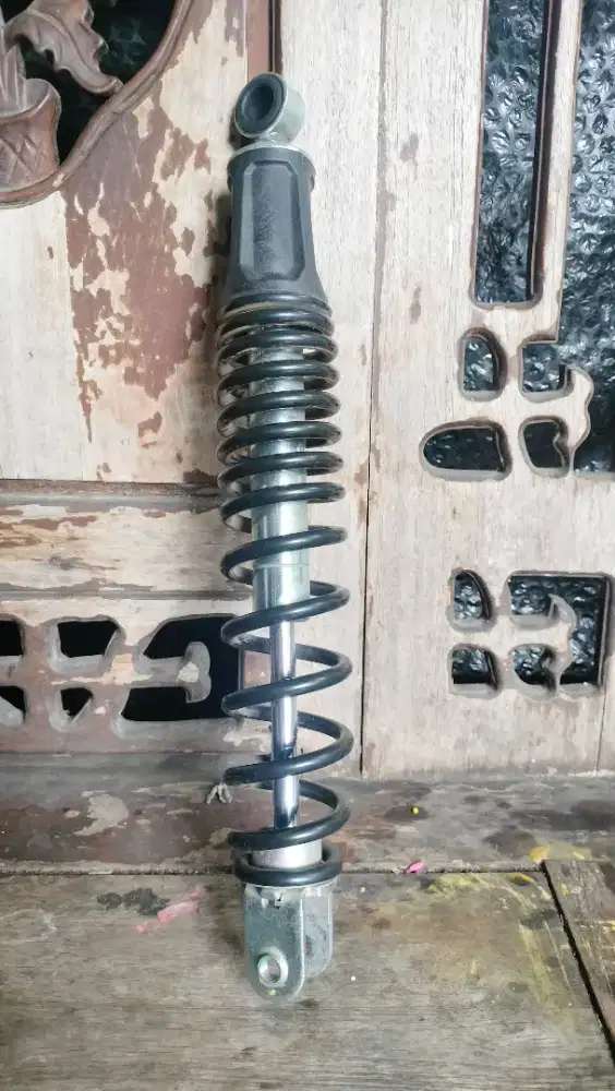 Shock belakang nmax 1pcs