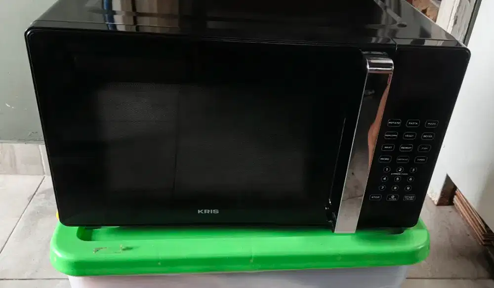 *FORSALE MICROWAVE OVEN KRIS 25L