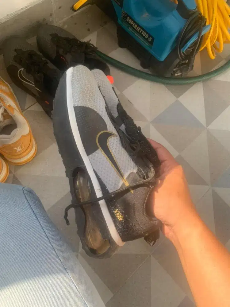 Sepatu runing Nike 38uk