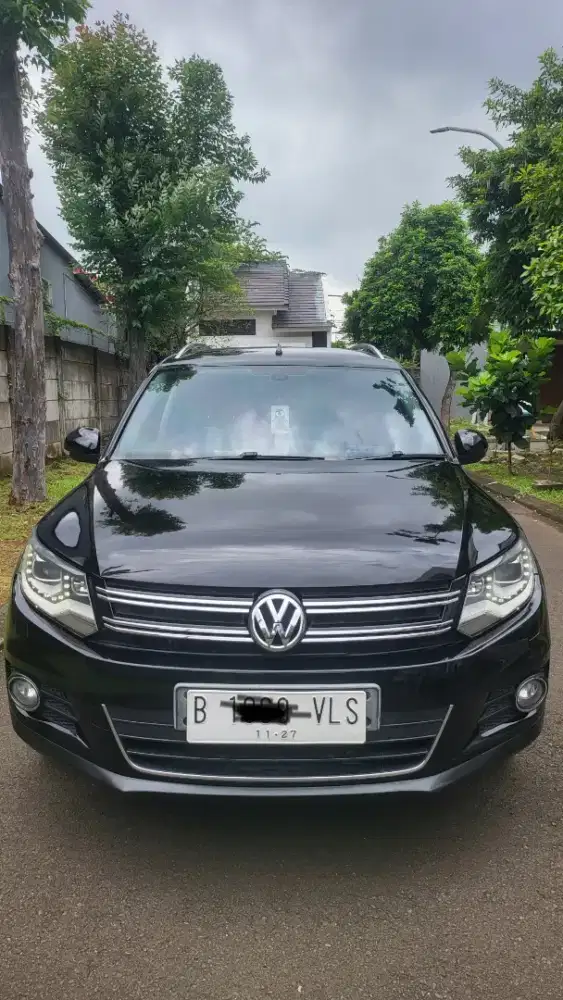 Volkswagen VW Tiguan