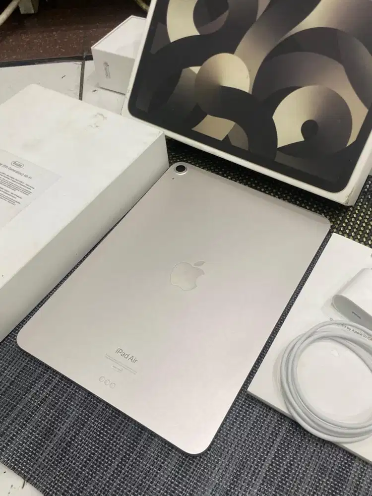 IPAD AIR 5 STARLIGHT 64GB RESMI IBOX