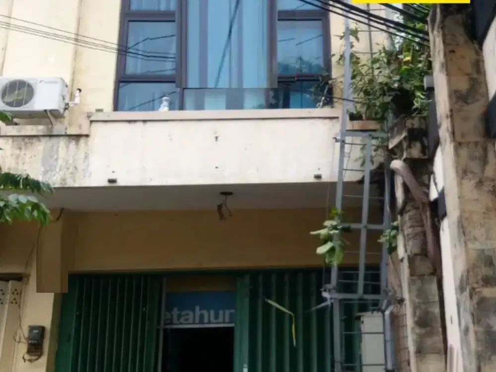 Dijual Ruko 3 lantai di Jalan Tegalsari Surabaya Pusat