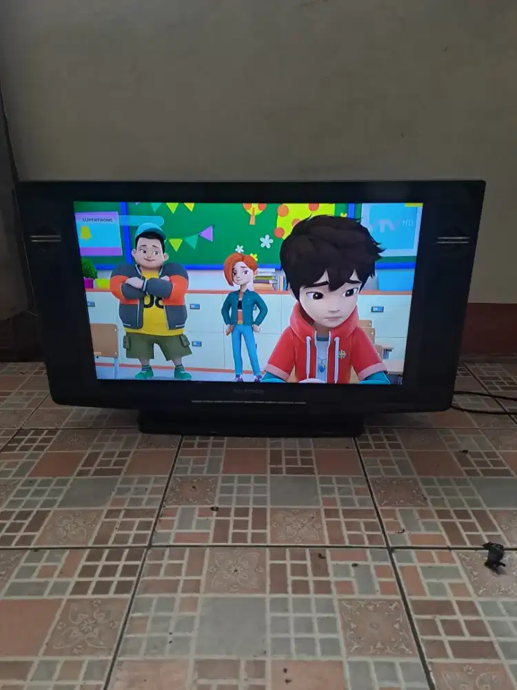 Jual Televisi led 24 inc Polytron normal suara gambar