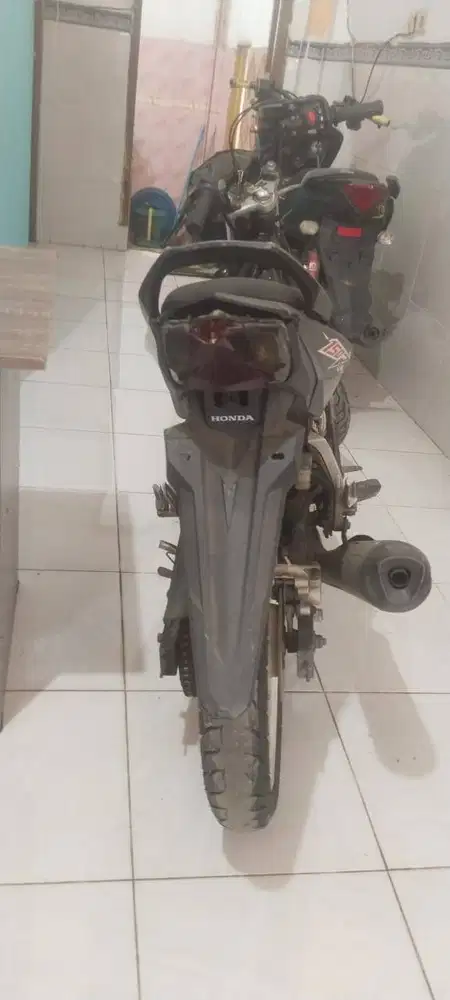 (PINO RAYA) HONDA SONIC 150 R TAHUN 2018