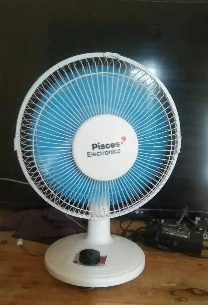 Kipas angin pisces 9