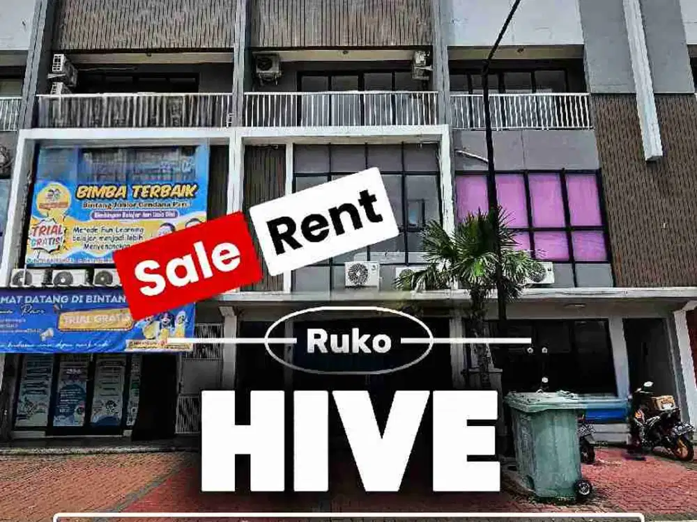 ruko 3 lantai cocok untuk toko kacamata dengan akses pintu sendiri