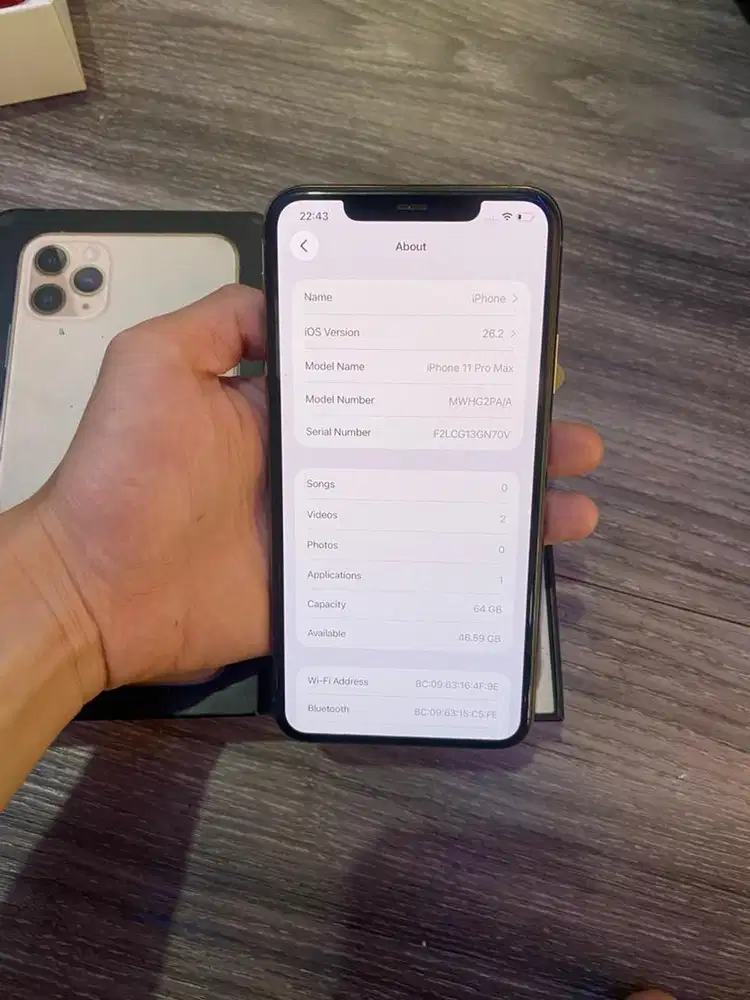 iphone 11promax 64 ibox