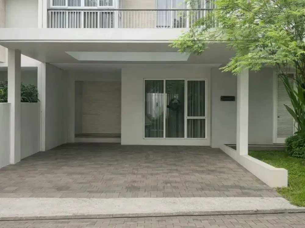 Dijual Cepat Murah Rumah Private Pool Cluster Venture Barat Serenia Hills Lebak Bulus