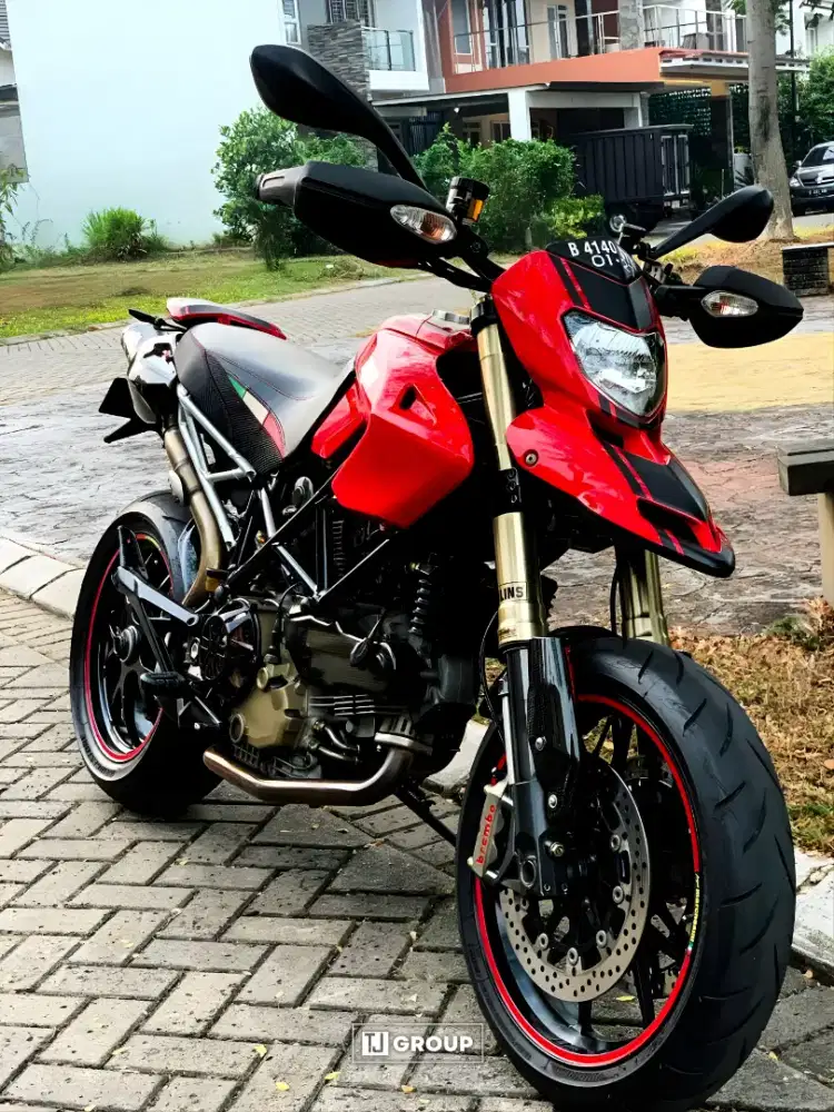 FOR SALE!! Hypermotard 1100S 2011