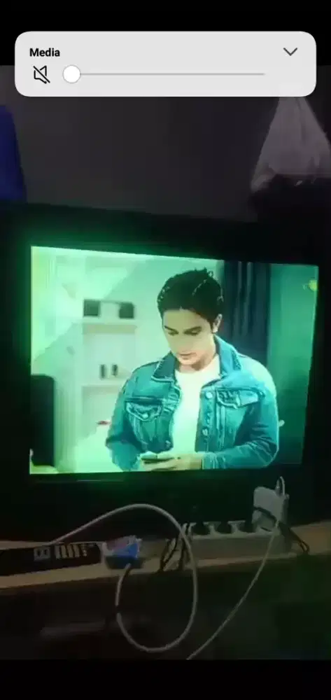 Jual murah tv tabung 29inci merk LG layar datar