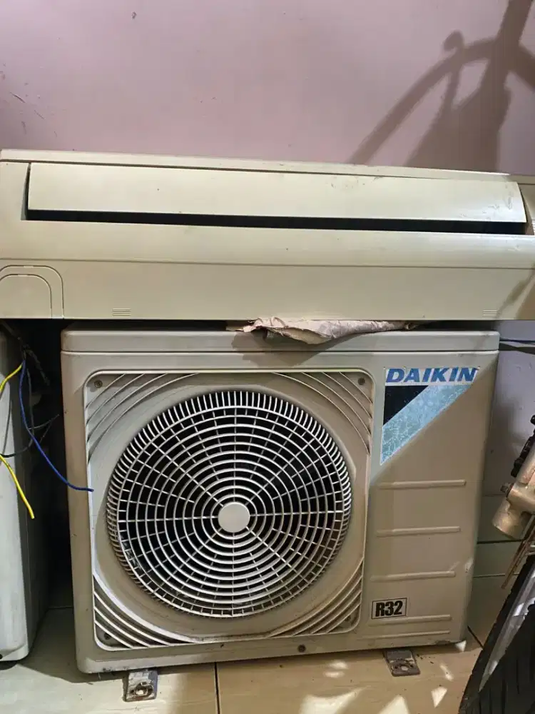 AC daikin 1 pk malaysia