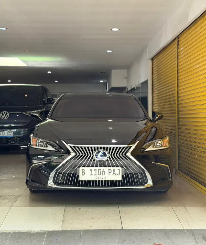 Lexus ES300h 2019 Hybrid