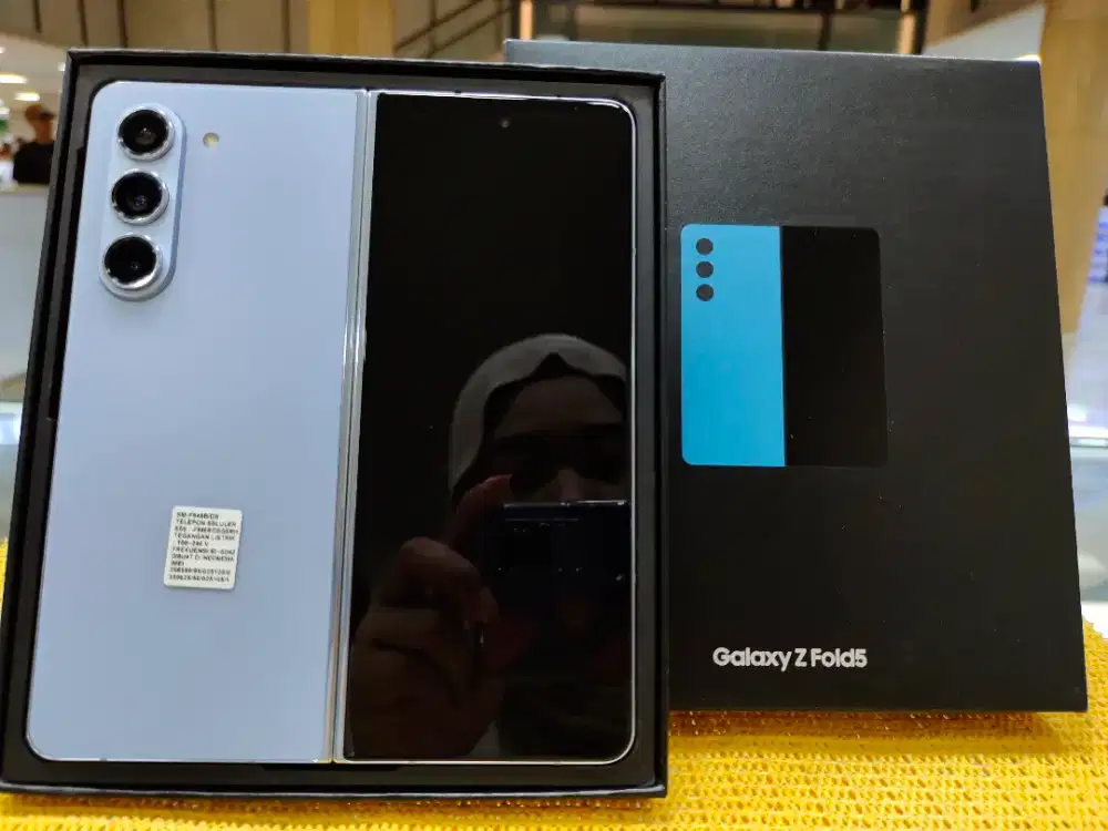 Z FOLD 5 12/512 BLUE SECOND SEIN
