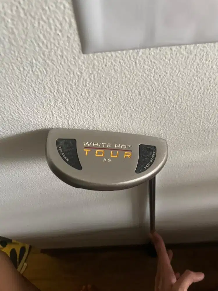 Odyssey Putter White Hot Tour 9