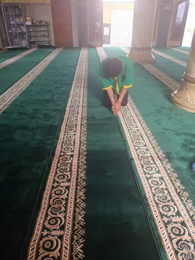 Tersedia Karpet sajadah Masjid import pembelian menyesuaikan kebutuhan
