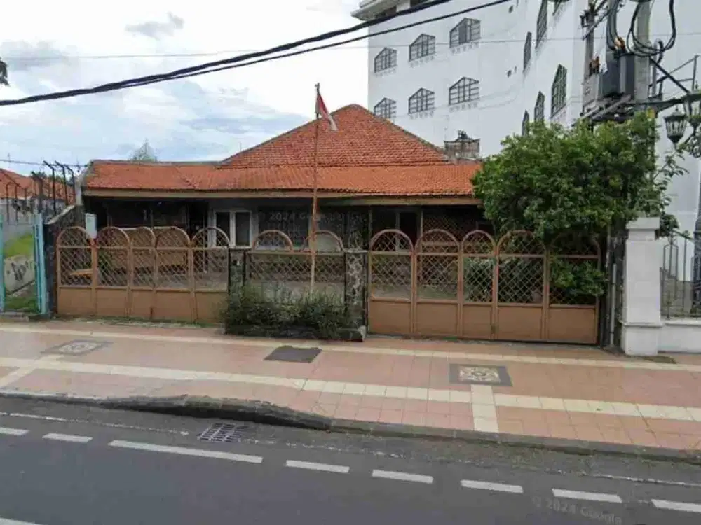 JUAL SEWA RUMAH HITUNG TANAH RAYA DARMO PUSAT KOTA SURABAYA AREA KOMERSIAL LOKASI DEPAN BAGUS
