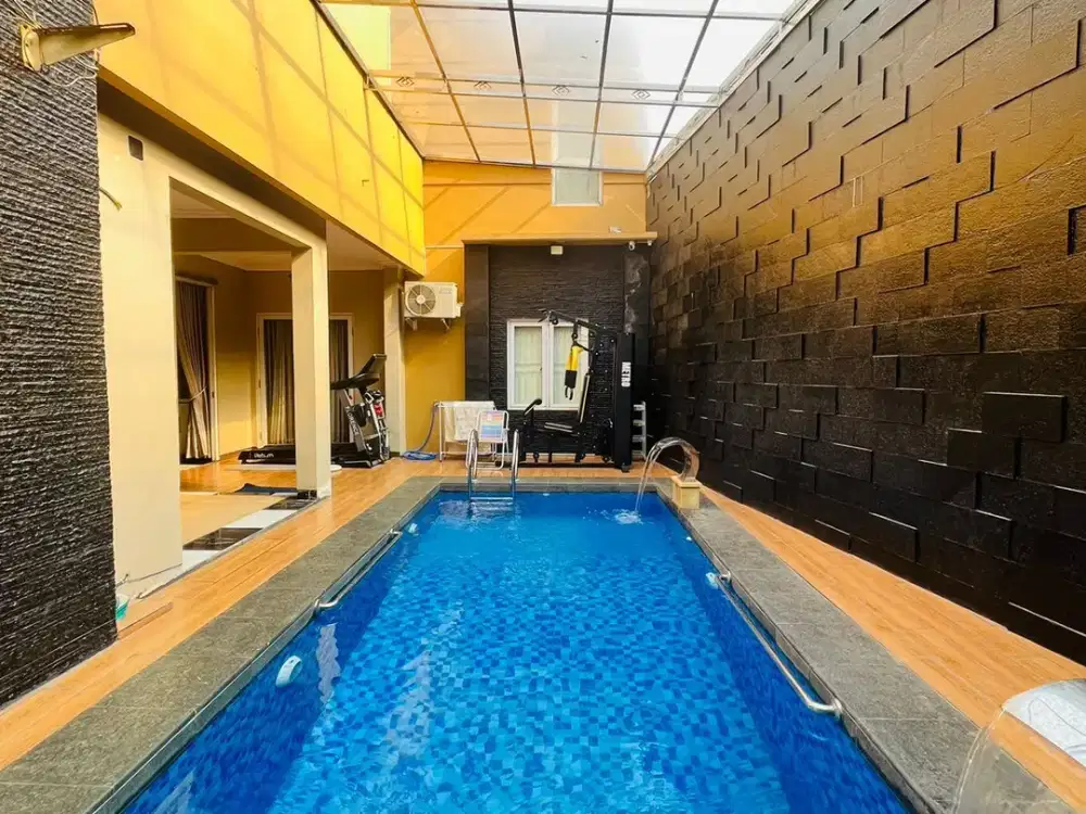 Rumah Mewah Full Furnished Dalam Kawasan Kota Wisata Cibubur Bogor